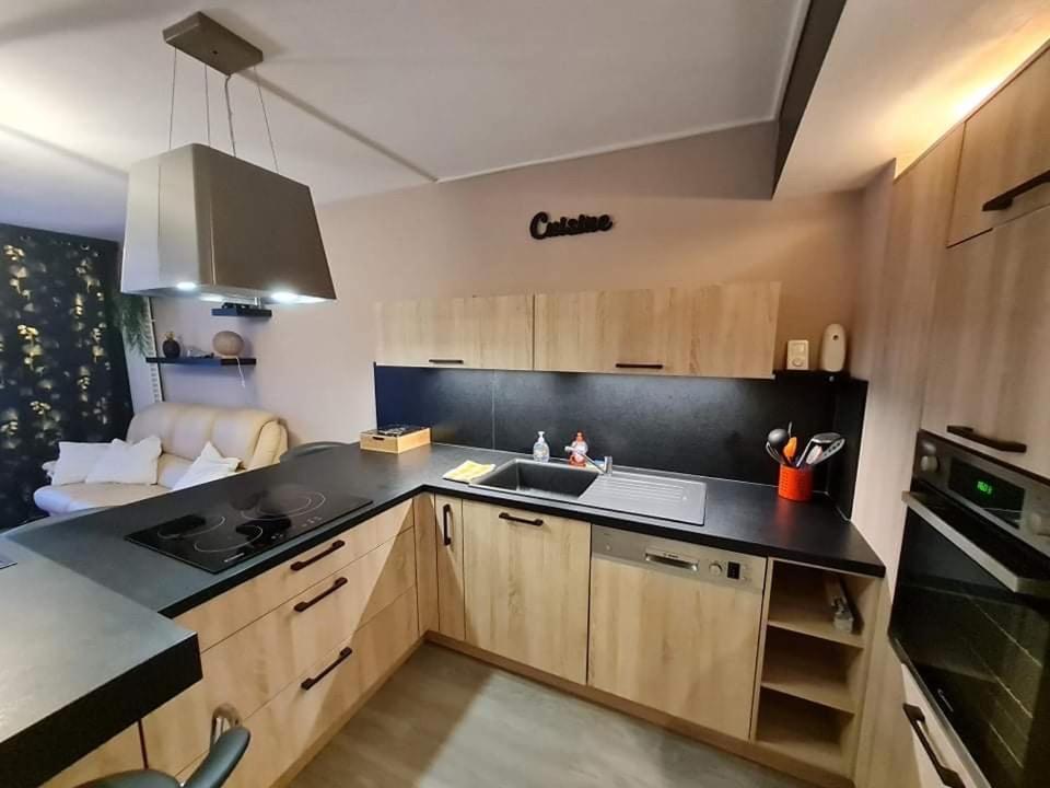 Bel appartement proche commerces et centre ville avec WiFi Verdun Extérieur photo